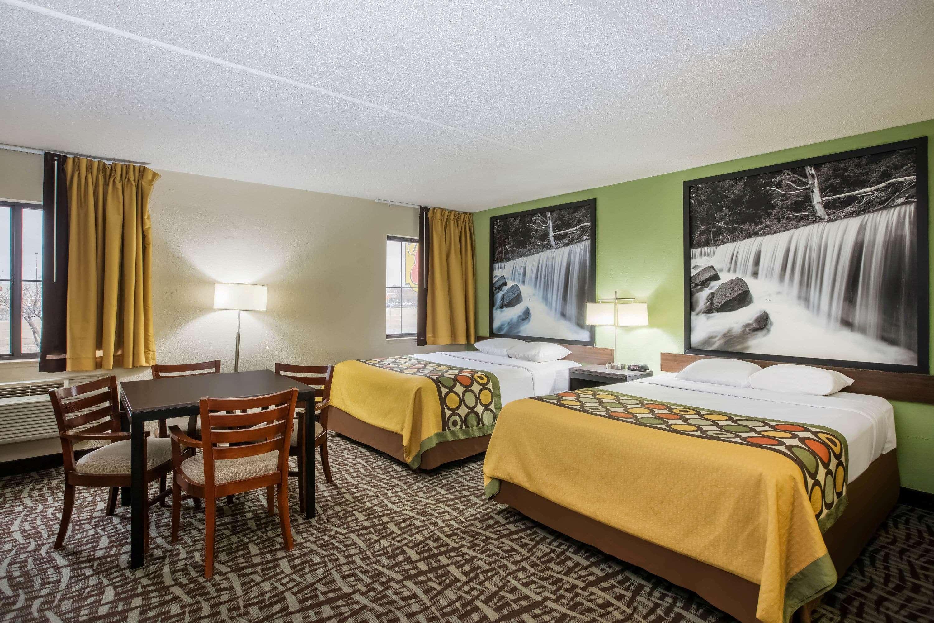 Spark By Hilton Wichita East Exterior photo